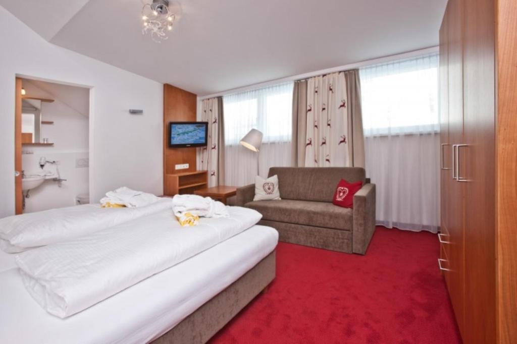 เออร์เลบนิส พลัทเทนโฮฟ Hotel เลคอัมอาร์ลแบร์ก ภายนอก รูปภาพ